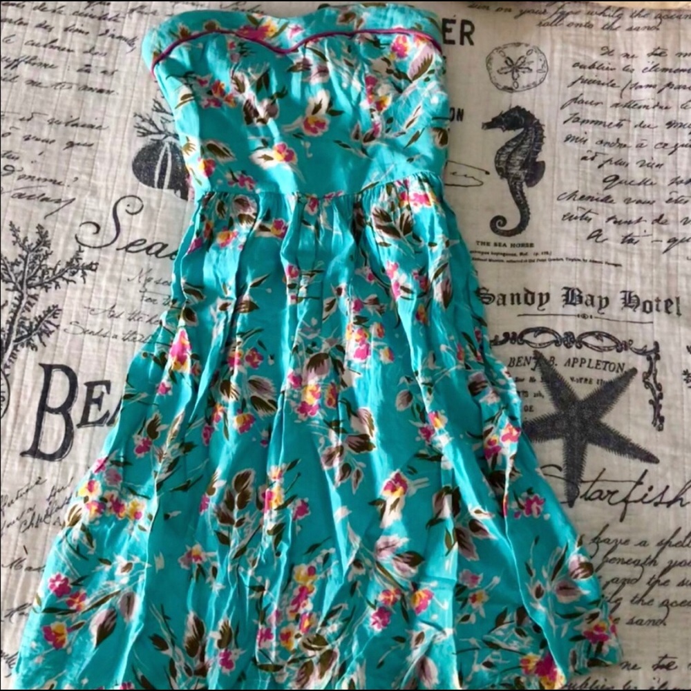 Beautiful turquoise strapless sundress